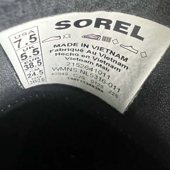 SOREL Revel Ave Loafer Shoe in Black Leather Lug Sole Women's Size 7.5 - Picture 10 of 10